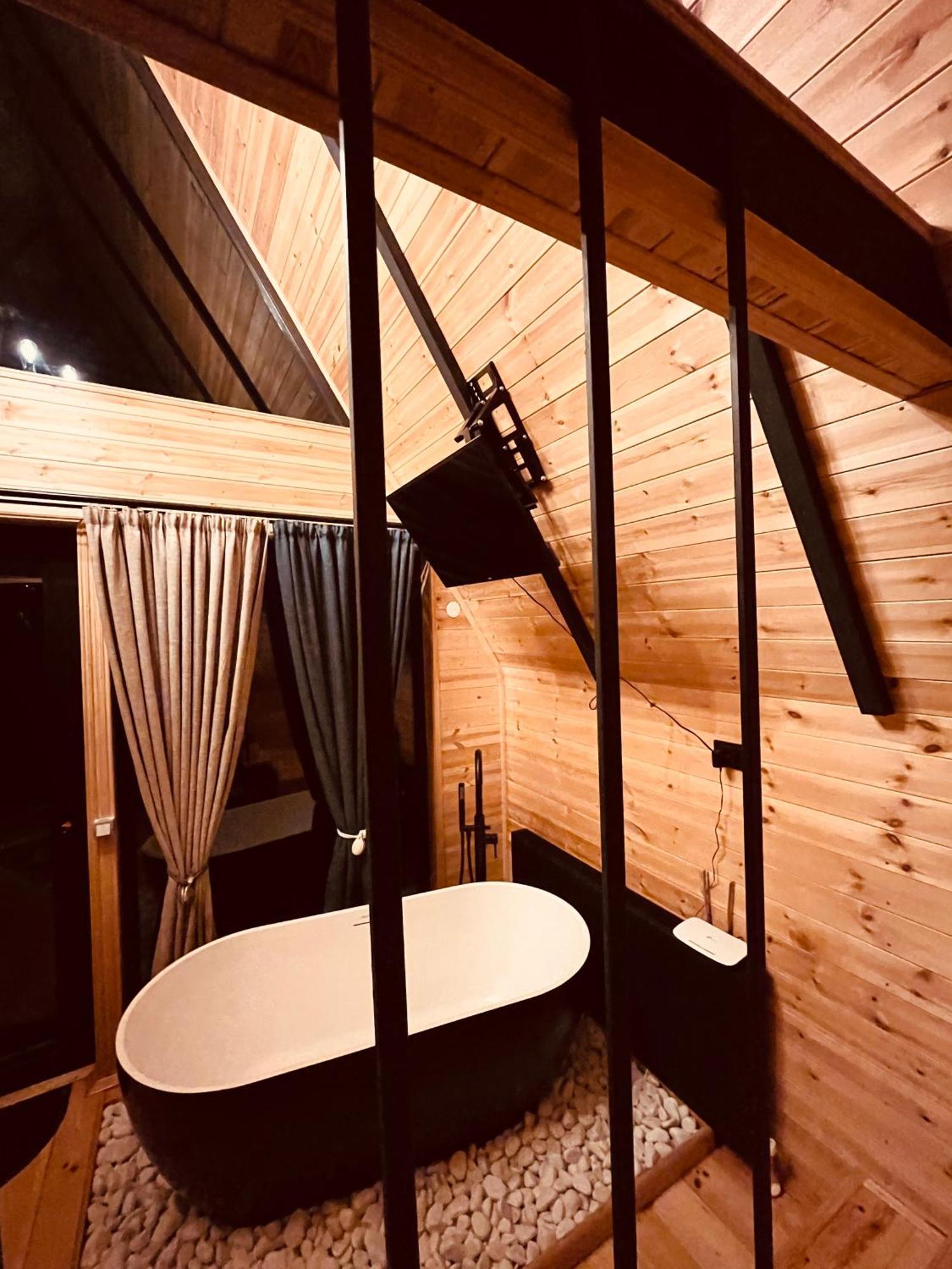 Edelweiss Cottage Kazbegi Extérieur photo